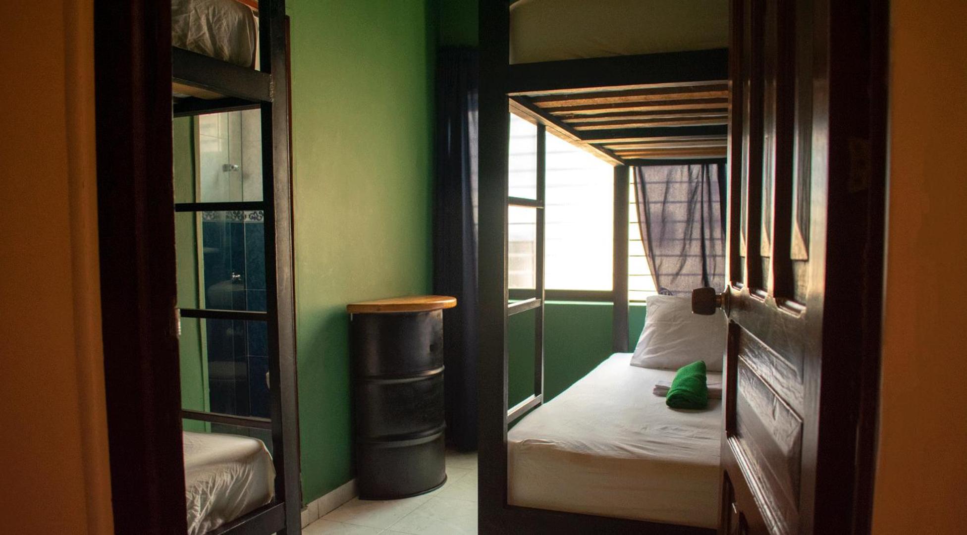Oasis Hostel Medellin Exterior photo