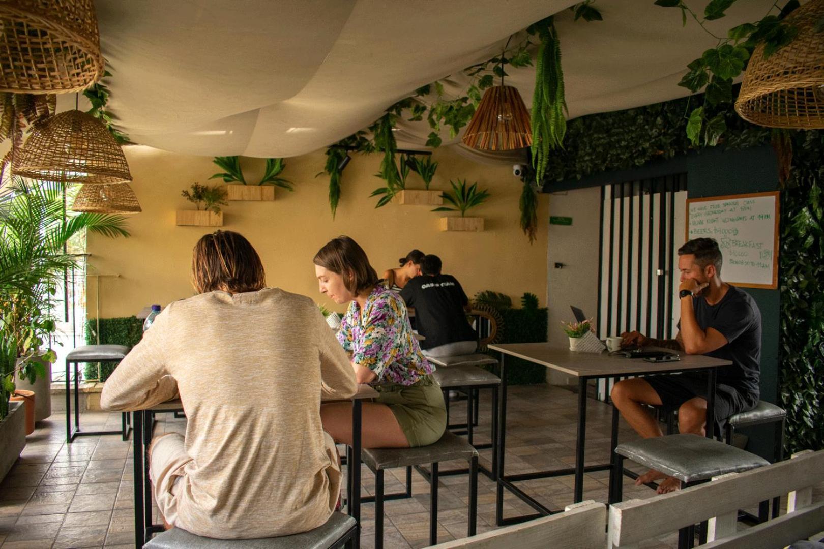 Oasis Hostel Medellin Exterior photo