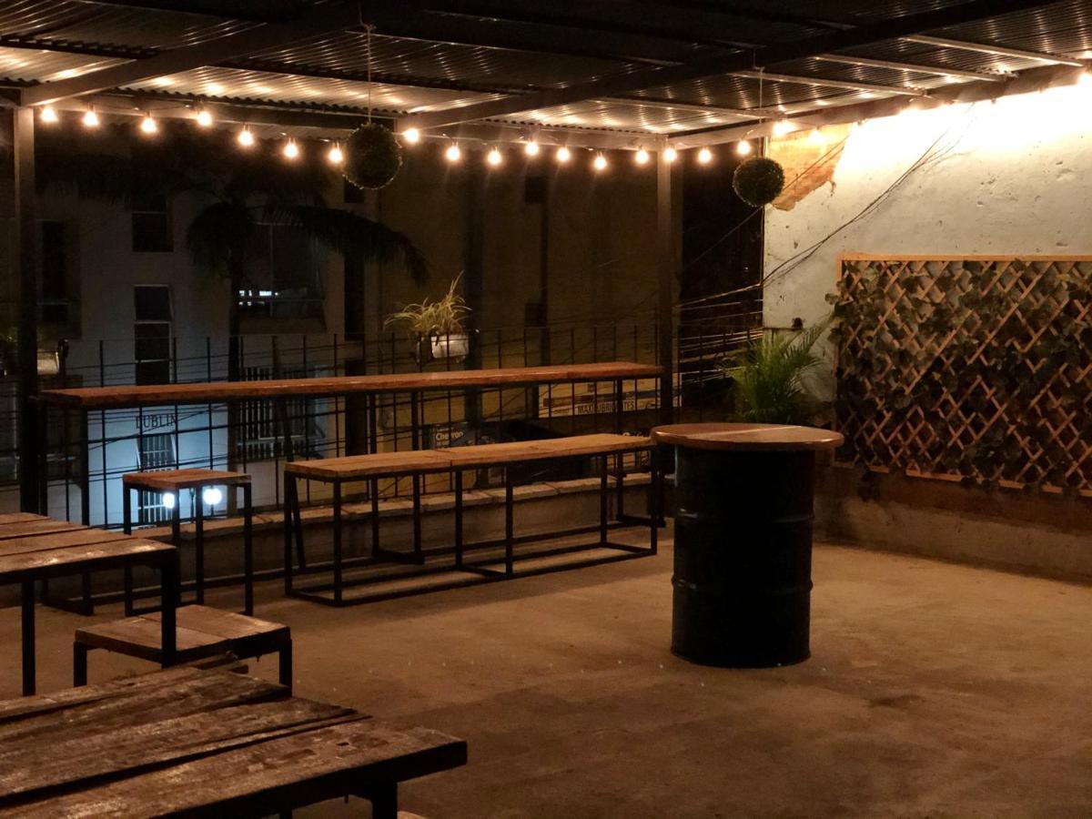 Oasis Hostel Medellin Exterior photo