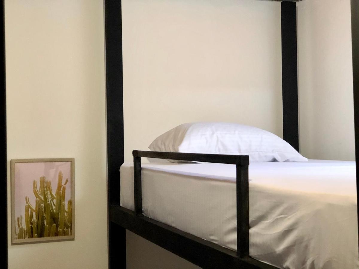 Oasis Hostel Medellin Room photo